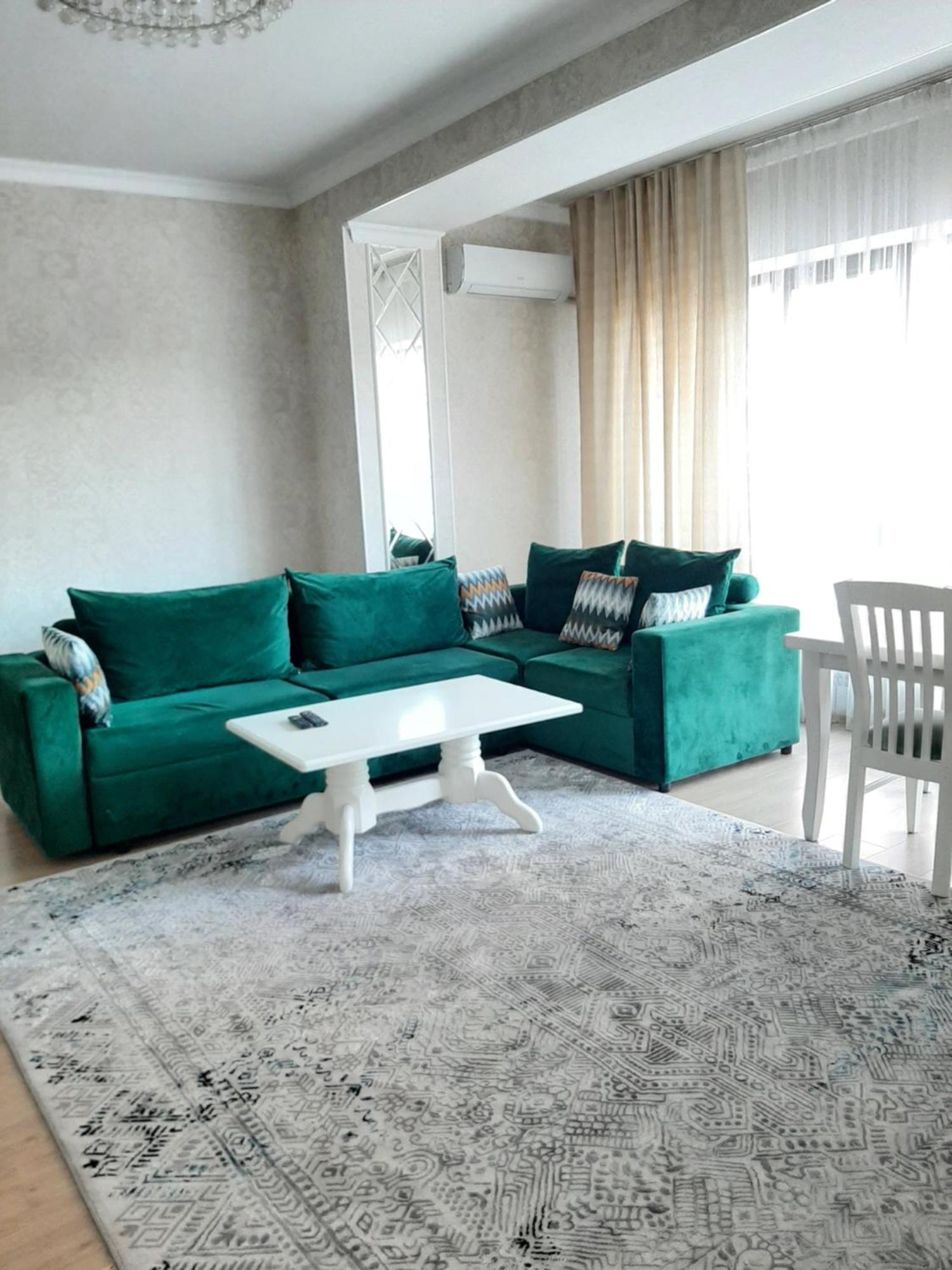 Comfortable Apartment Bichkek Extérieur photo