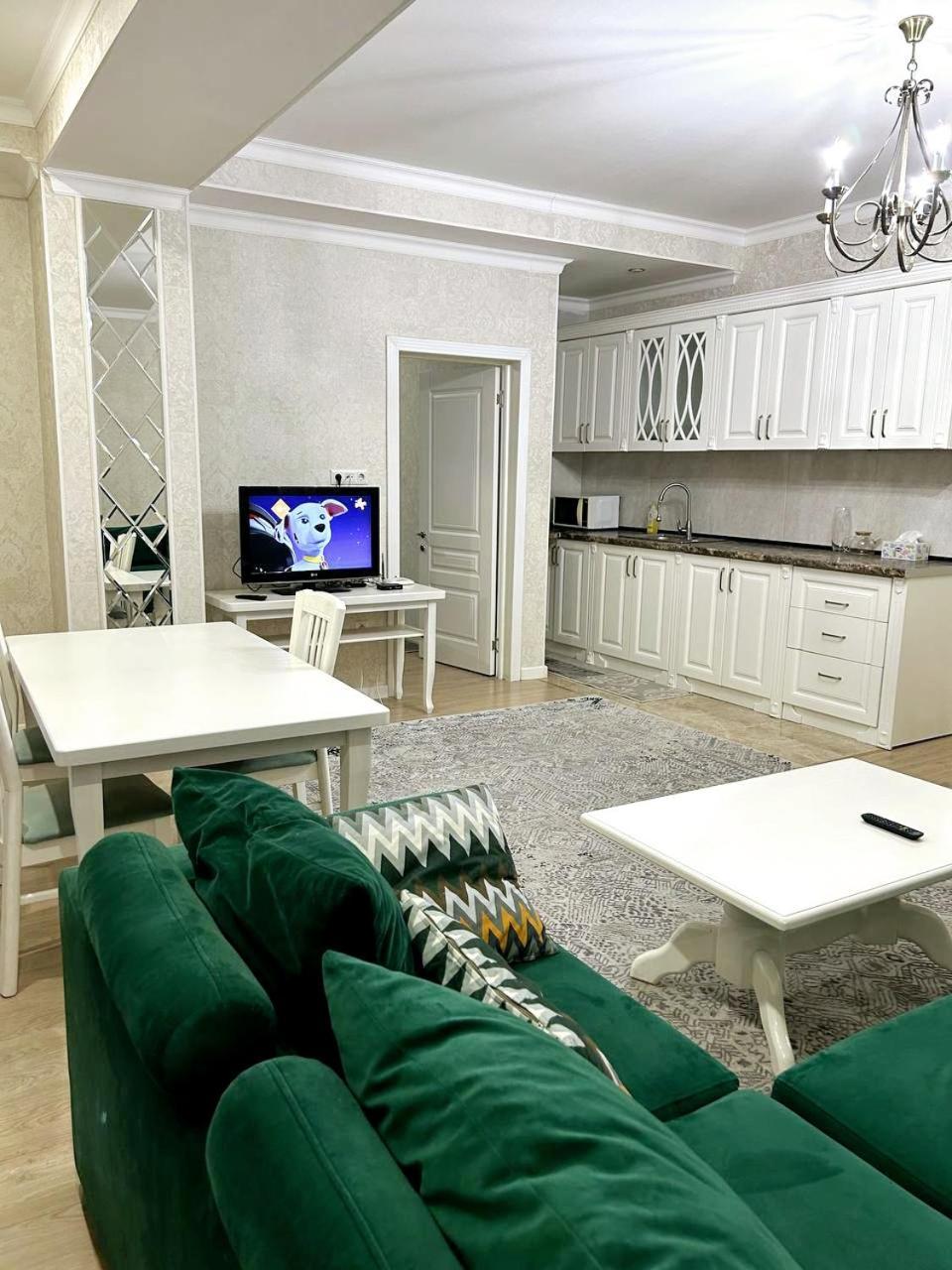 Comfortable Apartment Bichkek Extérieur photo